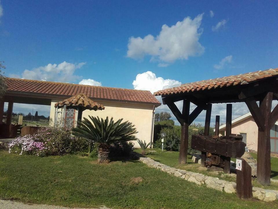 Agriturismo Sa Ruda Càbras Kültér fotó